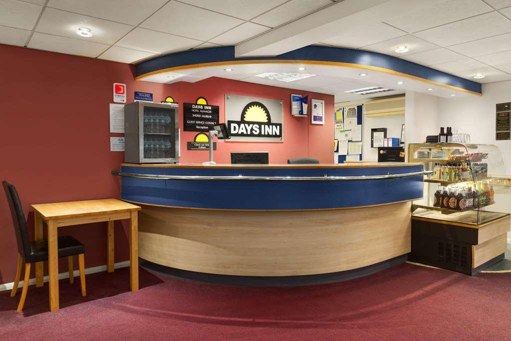 Hotel Ramada Bristol West Easton in Gordano Interior foto
